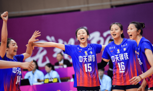 女排联赛-张常宁救火江苏3-2夺3连胜 李盈莹孤掌难鸣天津2连败