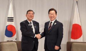 北约不许大陆武力收台？不到24小时，解放军霸气亮剑，日韩拒绝趟浑水