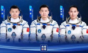 原创 
            惊险操作！天宫接口承压？神舟二十号紧急升空速返