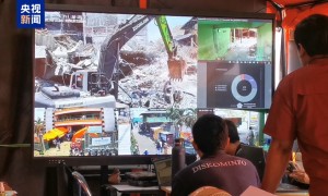 印尼学校倒塌事故遇难人数升至9人,涉事建筑未获扩建许可