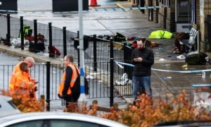 英国火车袭击案嫌疑人身份公布 警方称暂无恐袭迹象