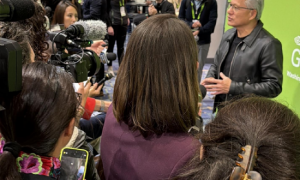 直击黄仁勋最新交流会:中国芯片爆发了,我希望能找到新的平衡