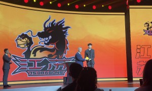 2024年CBA选秀大会:谢智杰荣膺状元 草根球员再次中选
