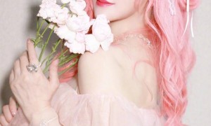 陈紫函自曝靠安眠药续命!一晚吃两次,12 次试管失败的痛太揪心