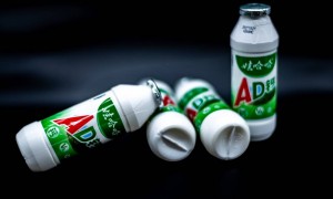 谁来掌舵娃哈哈?